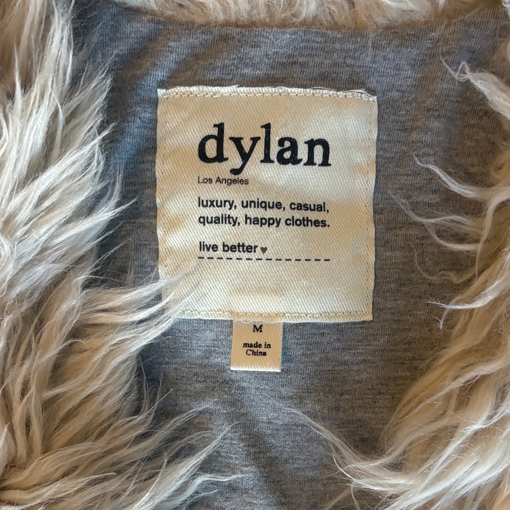Dylan Shaggy Faux Fur Vest in Cream Women’s M - Picture 2 of 11